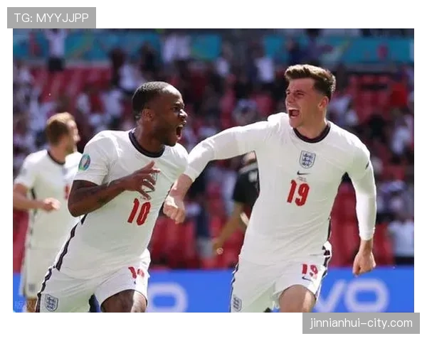 孔帕尼与马蒂伊在高位压迫体系中的防守协同问题解析